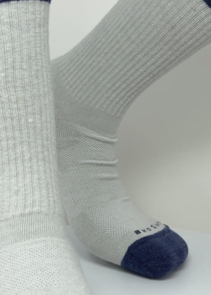 Lion Crest | Copper + Merino Wool for Superior Freshness